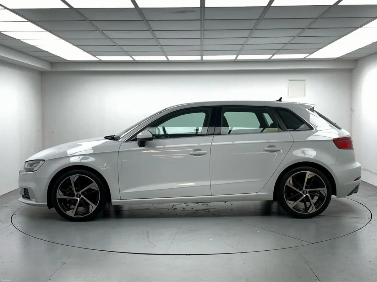 Audi A3 Sportsback 30 TFSI Sport - Image 5