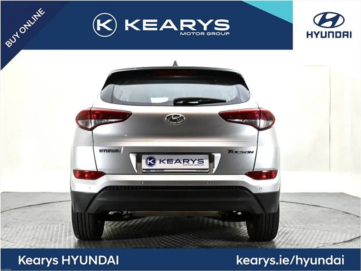 Hyundai Tucson 2WD Executive Petrol - Image 2