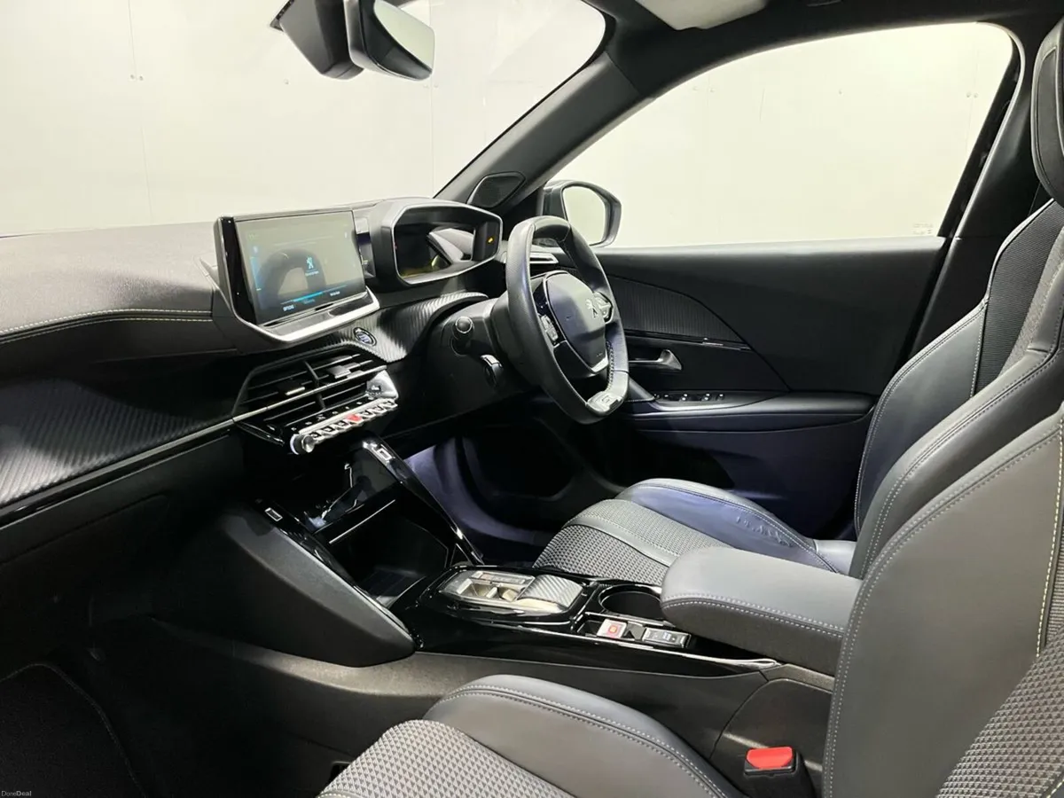 Peugeot 2008 GT EV 50kWh 136BHP - Reversing Camera - Image 6