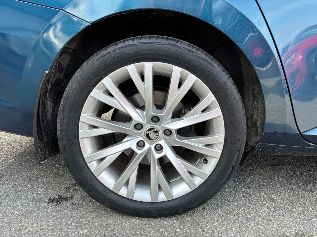 Skoda Superb SUPERB STY 2.0TDI 150HP - Image 5