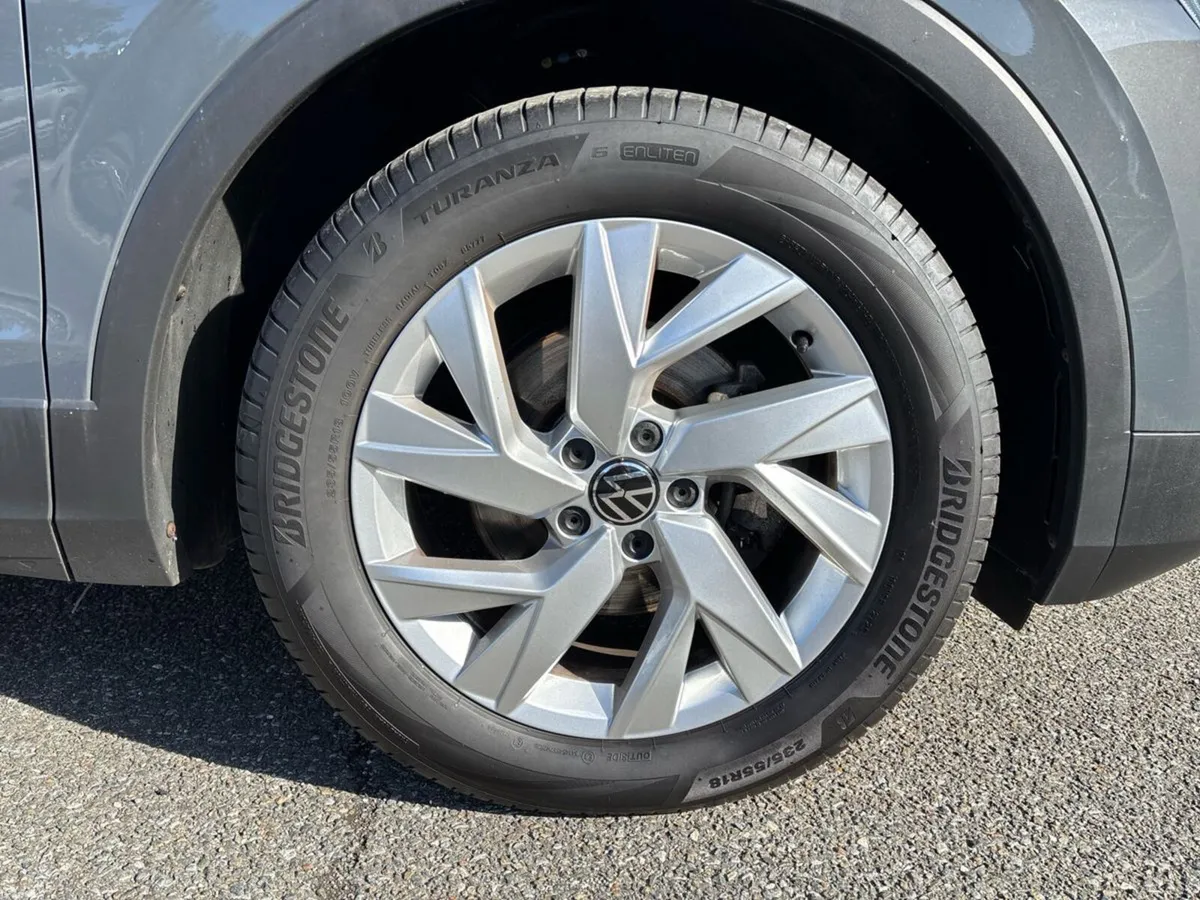 Volkswagen Tiguan 2.0 TDI 122HP Life - Image 5