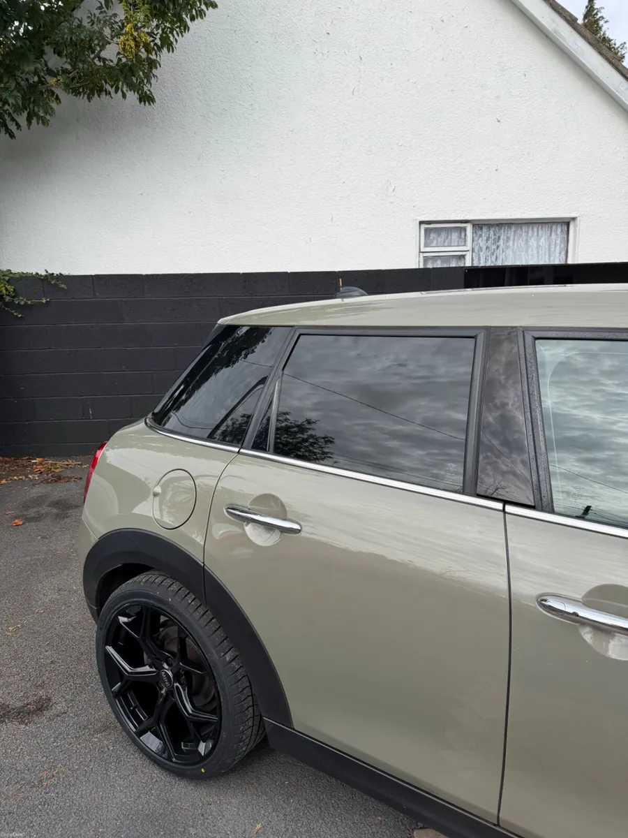 Mini 2018 1.5 Auto - Image 5