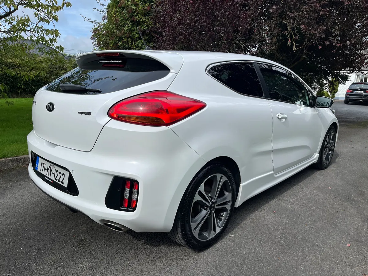 Kia Ceed 2017 DIESEL GT-LINE - Image 3