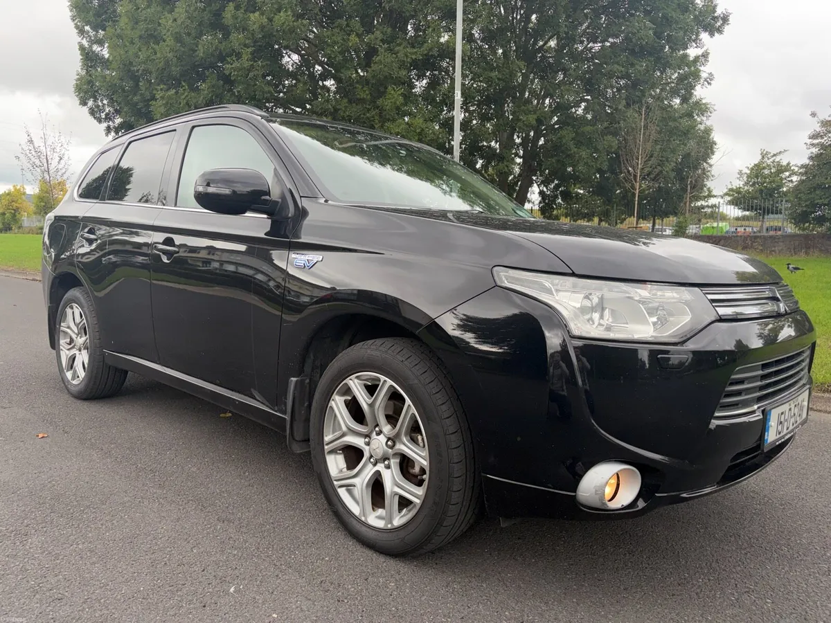 151 Mitsubishi Outlander Phev - Image 2