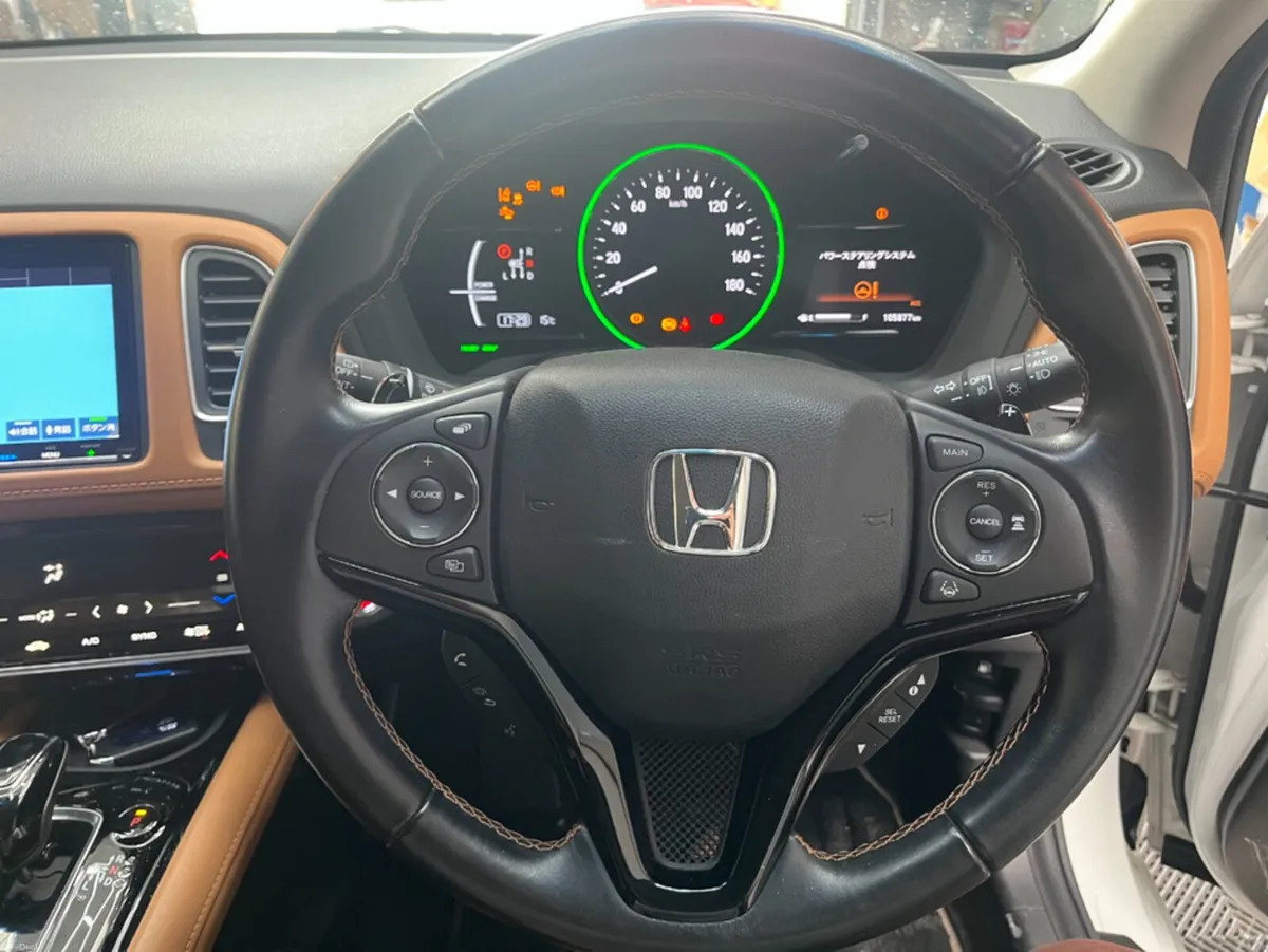 Honda Vezel 2018 HONDA VEZEL HYBRID Z SENSING 1.5 - Image 6