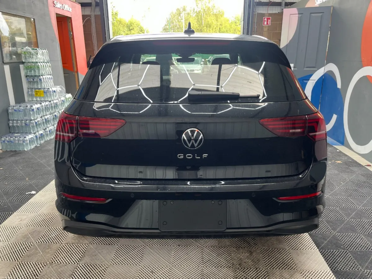 Volkswagen Golf 2025 VOLKSWAGEN GOLF 5D TDI ACTIVE - Image 4