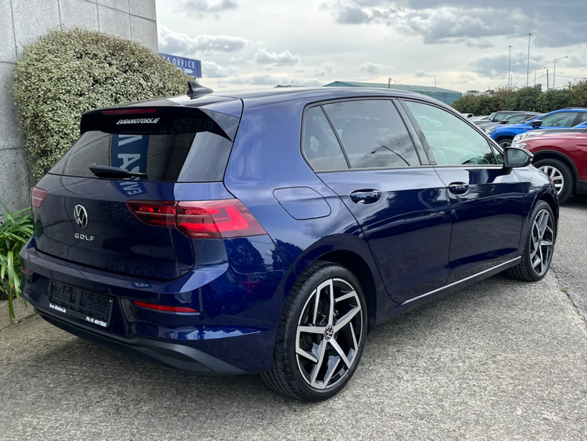 Volkswagen Golf ACTIVE ADVANCE AUTOMATIC 2.0 DIESE - Image 4