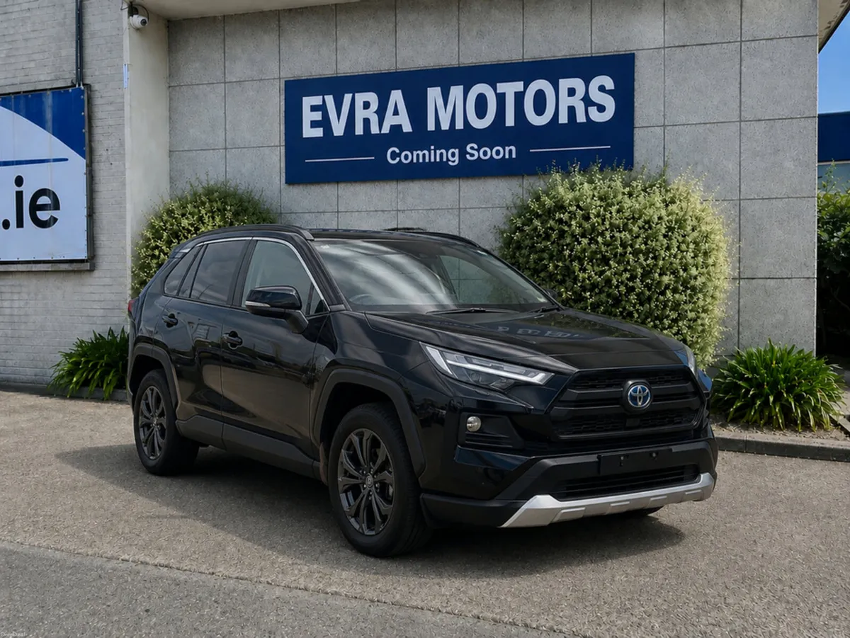 Toyota RAV4 ADVENTURE 4WD AUTOMATIC HYBRID 2.5 PET - Image 1