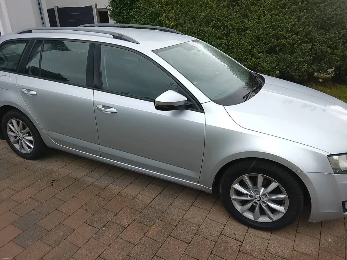 Skoda Octavia - Image 1