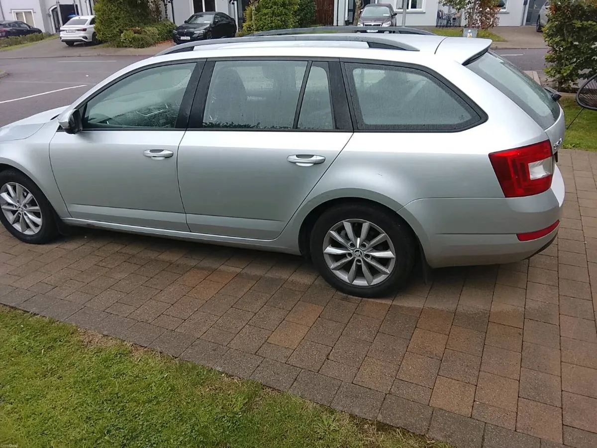 Skoda Octavia - Image 4