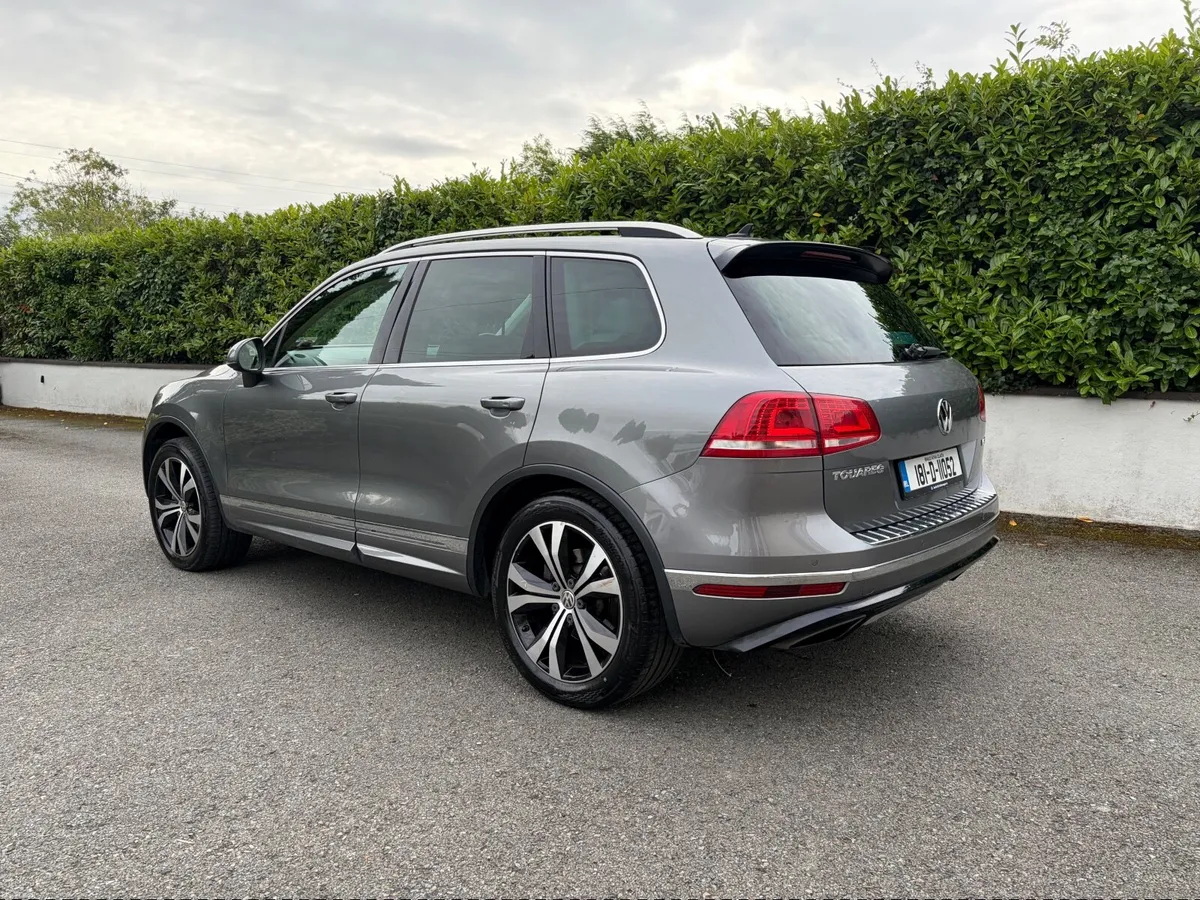 2018 Volkswagen Touareg N1 5 Seater Commercial - Image 6