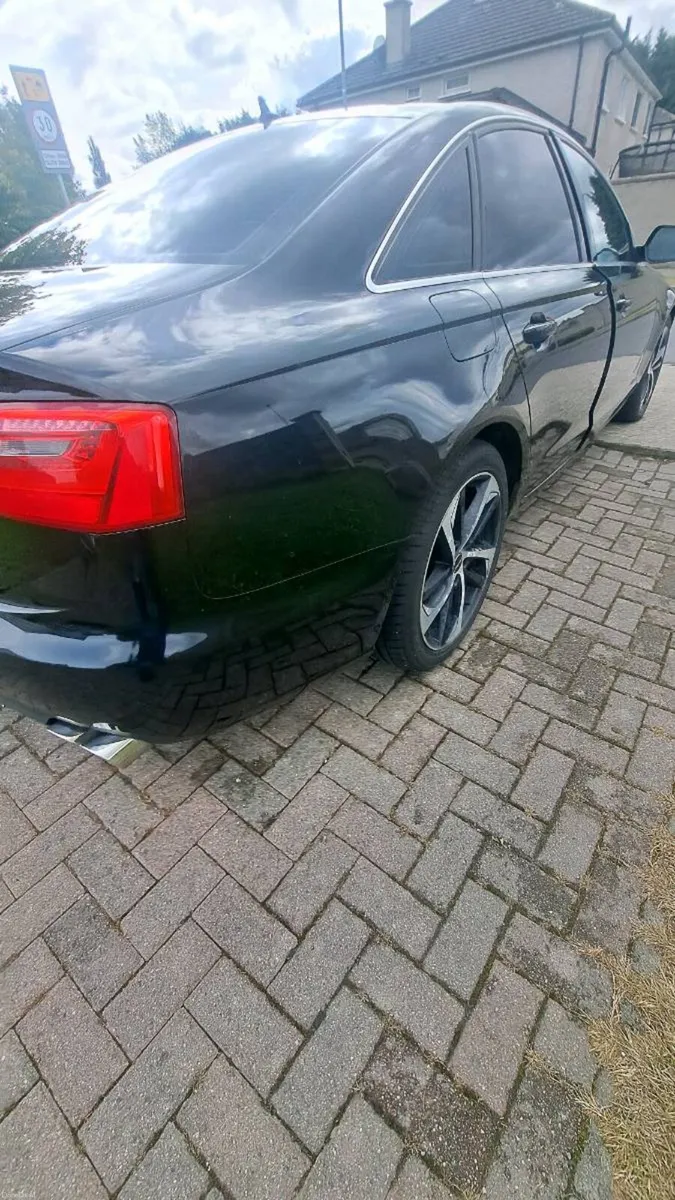 Audi A6 tdi 2.0  2014 - Image 2
