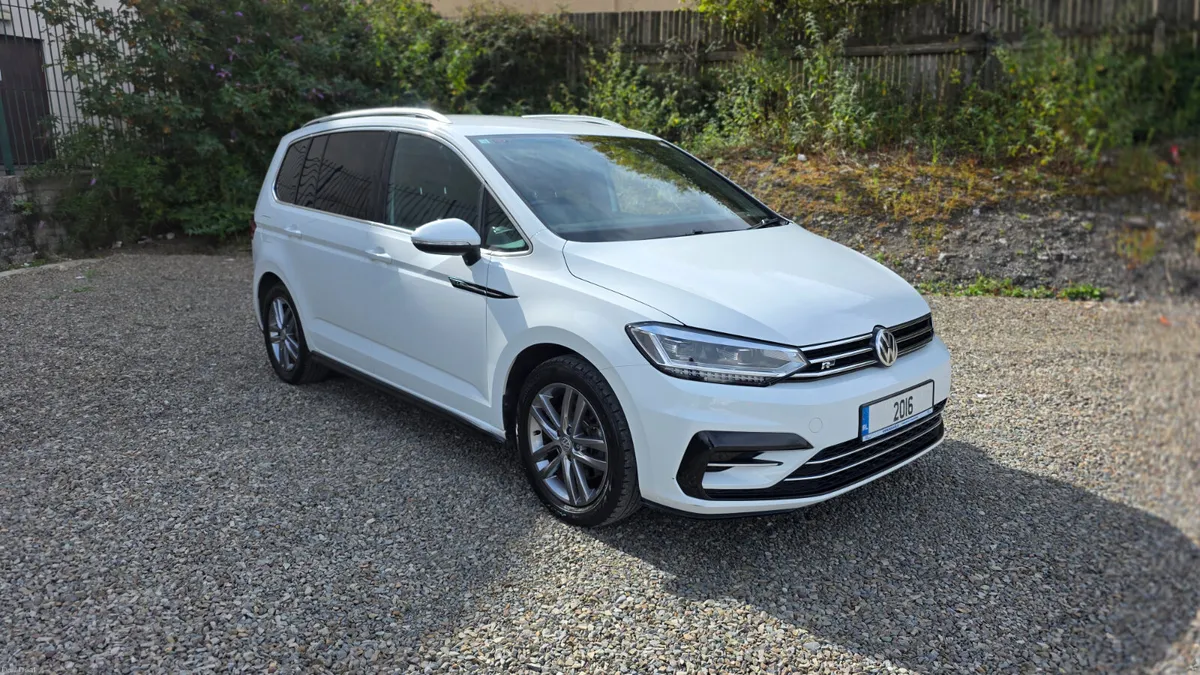 2016 VW Touran R-Line - Image 2