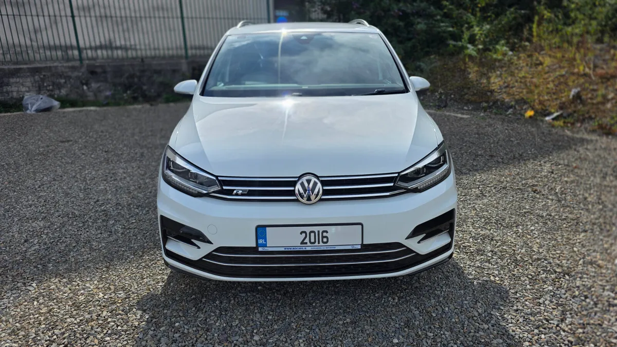 2016 VW Touran R-Line - Image 3