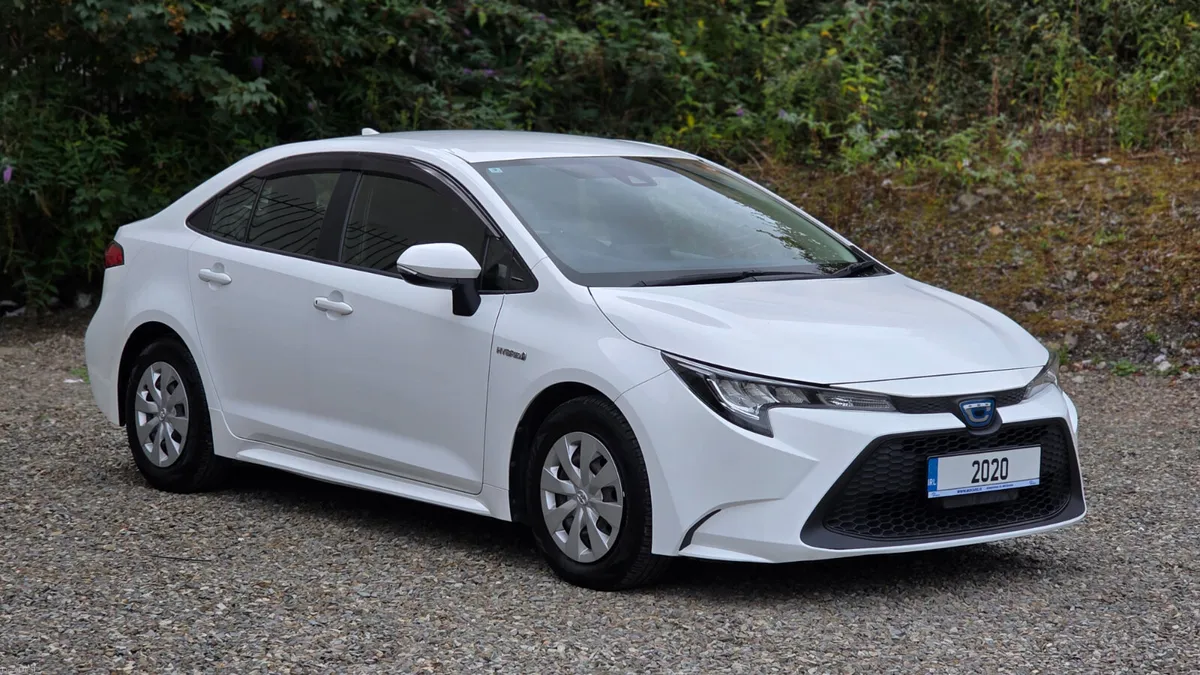 2020 Toyota Corolla Hybrid Saloon - Image 1