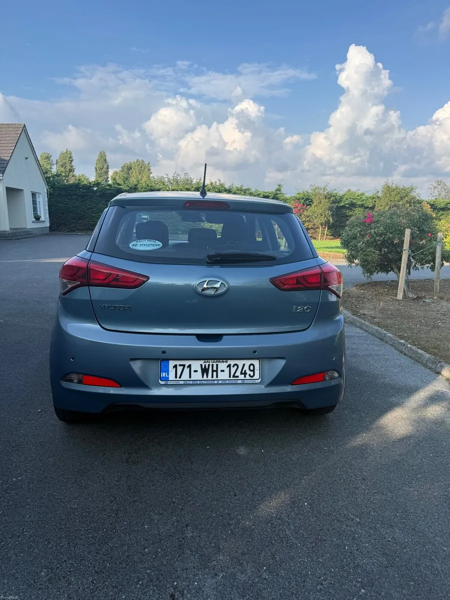 Hyundai i20 1.2 Deluxe - Image 3