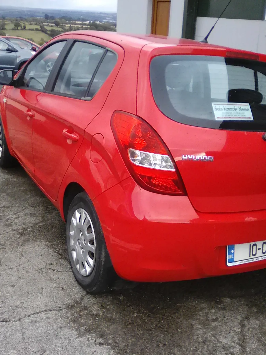 Hyundai i20 2010 - Image 3