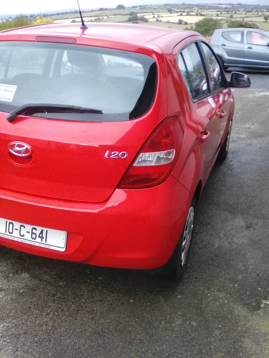 Hyundai i20 2010 - Image 4
