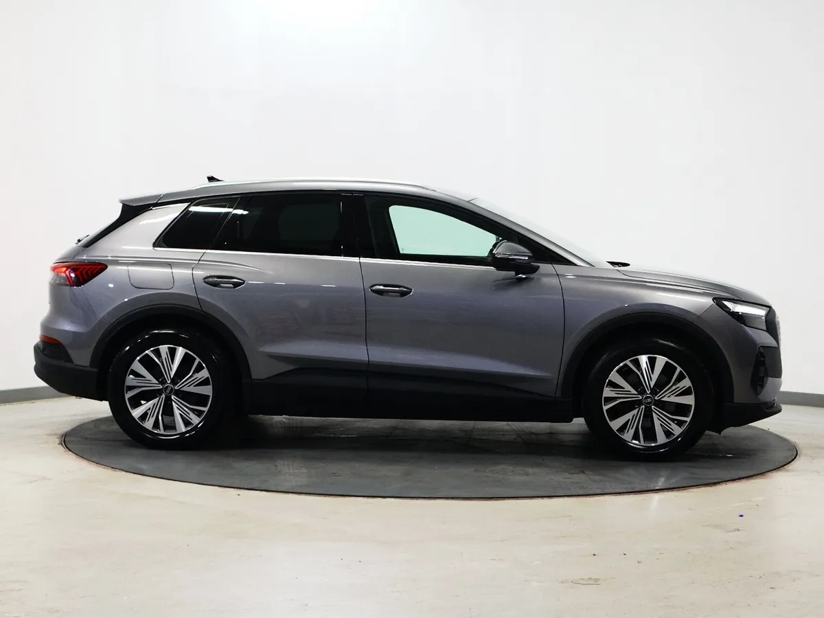 *38* 2023 Audi Q4 e-tron ADVANCE - Image 2