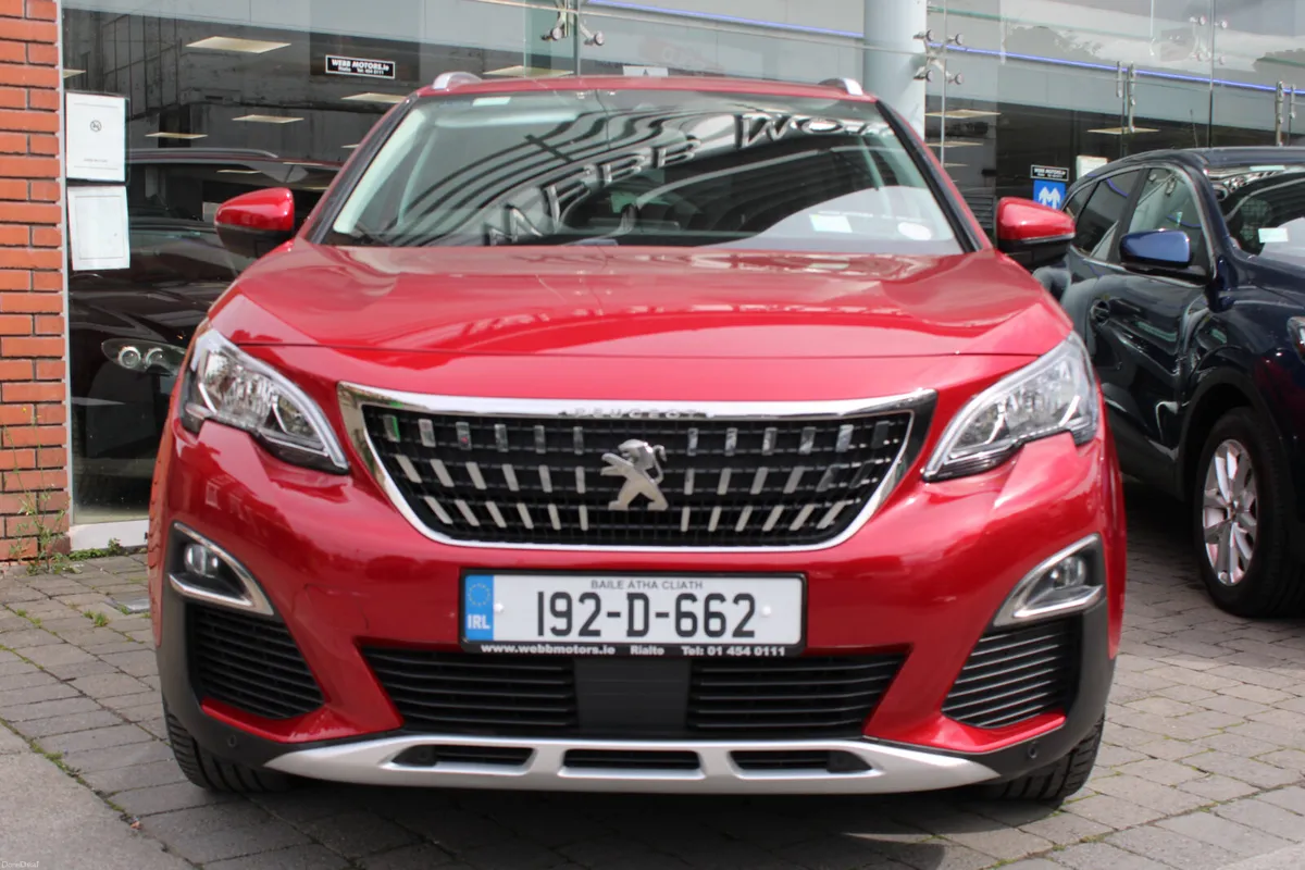 3008 - 1.2L - AUTOMATICE - ALLURE - HIGH SPEC - Image 2