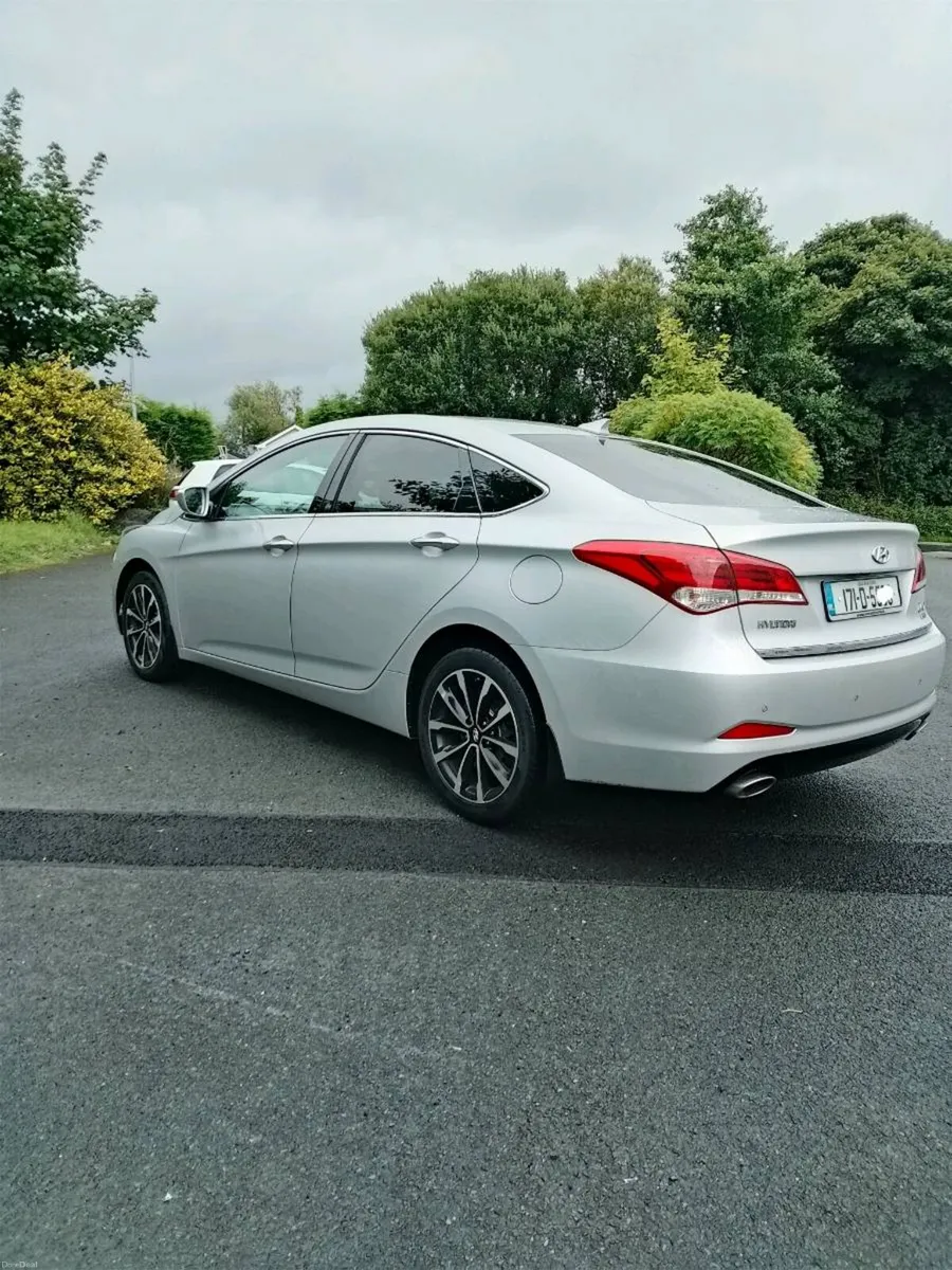 Hyundai i40 Executive 171-172,000 Km - Image 4