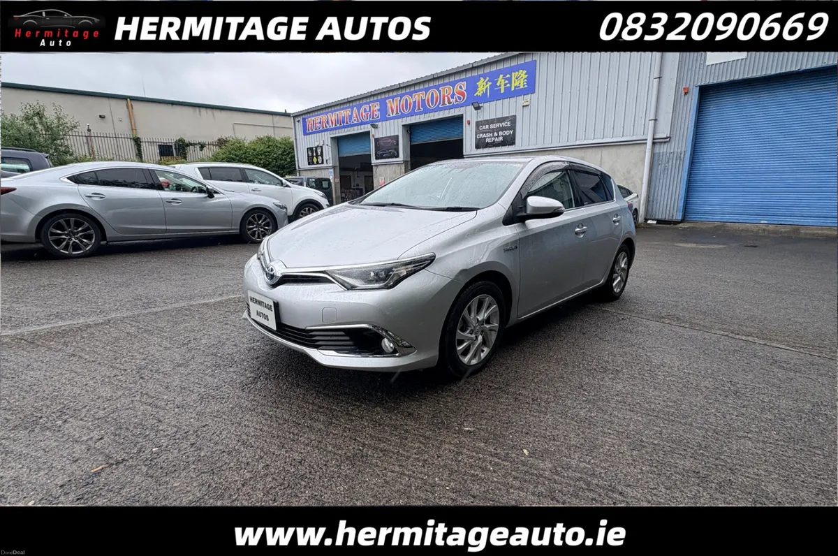 Toyota Auris 1.8 Hybrid 2016 - Image 1
