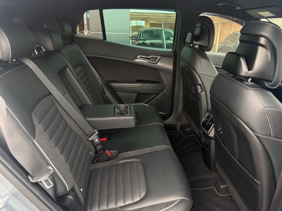 Kia Sportage GT Line 5DR - Image 4
