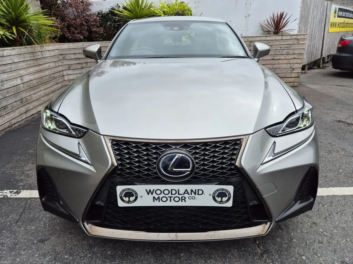 Lexus IS 2.5 HYBRID / F-SPORT TOP SPORT SPEC / TAX - Image 4