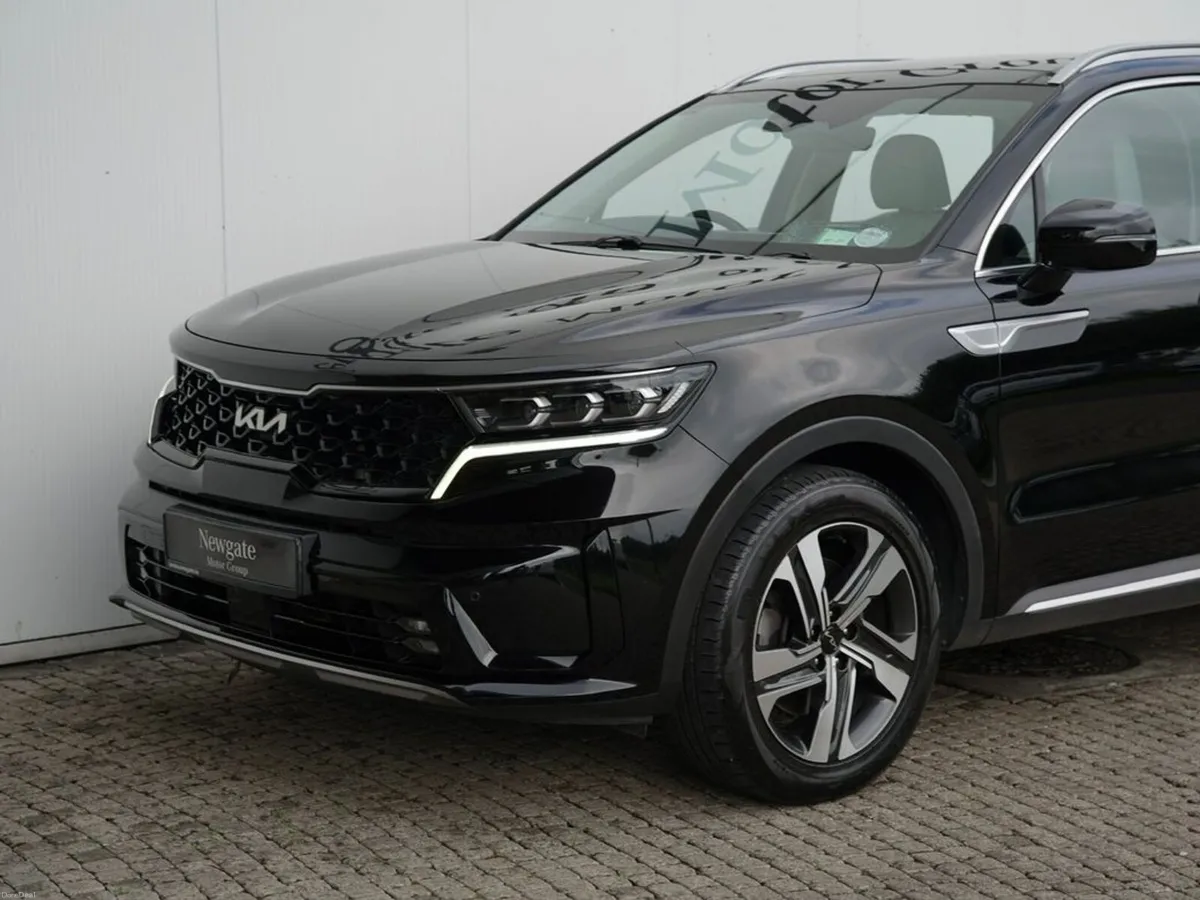 Kia Sorento DSL K4 - 7 Seat - Met Black - Image 2