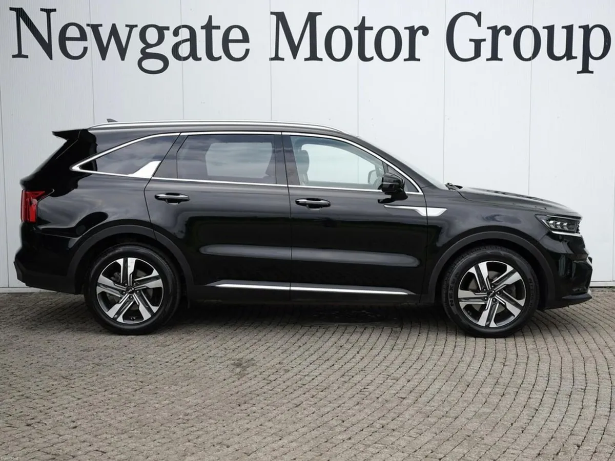 Kia Sorento DSL K4 - 7 Seat - Met Black - Image 5