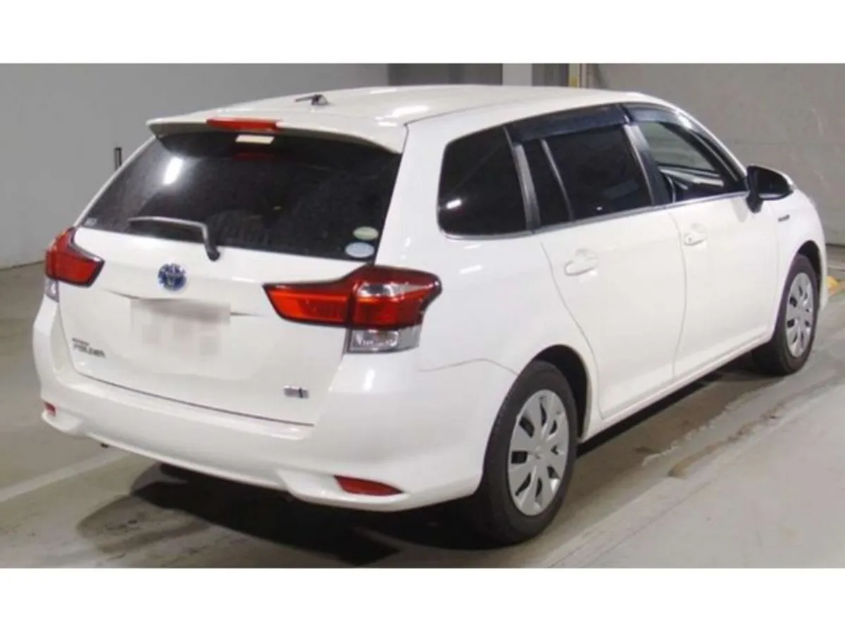 Toyota Other 1.5 Corolla Fielder Petrol Hybrid Aut - Image 2