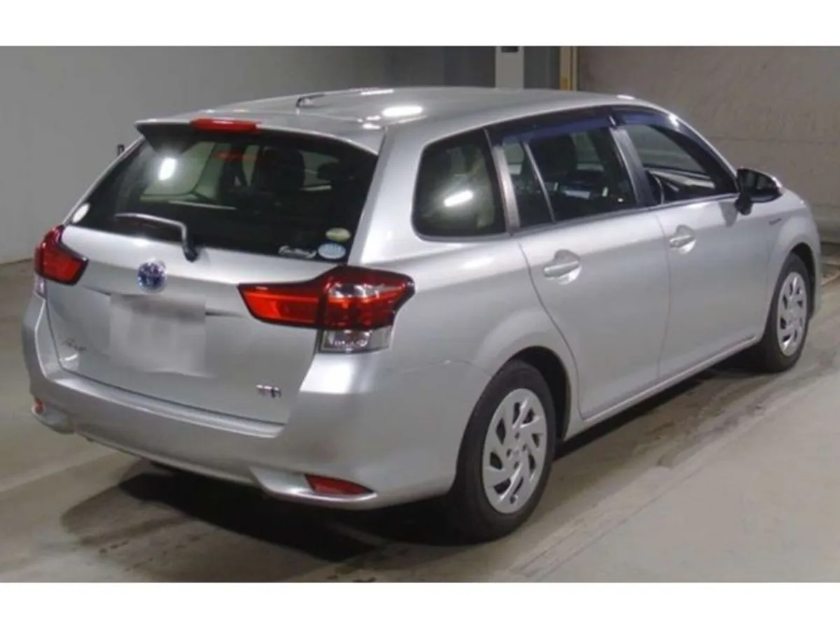 Toyota Other 1.5 Corolla Fielder Petrol Hybrid Aut - Image 2