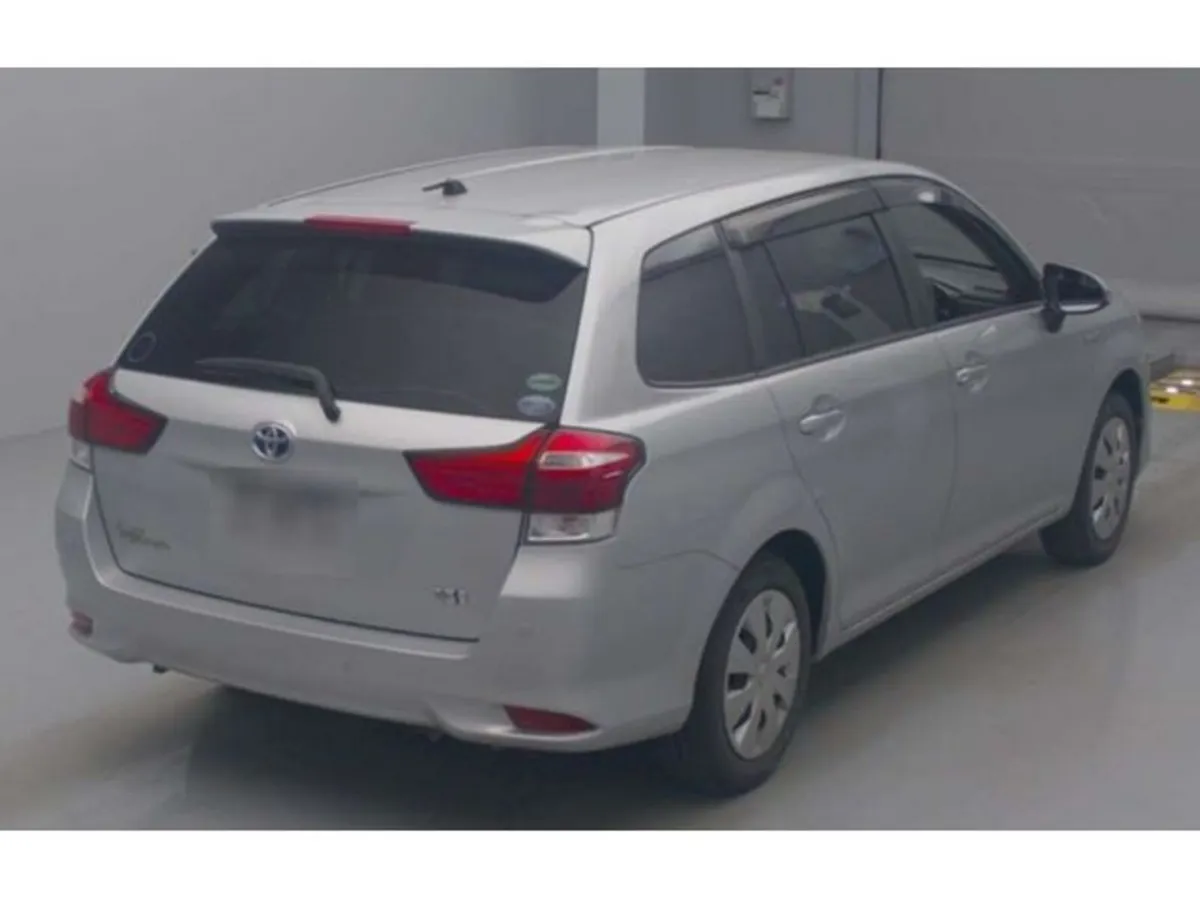 Toyota Other 1.5 Corolla Fielder Petrol Hybrid Aut - Image 2