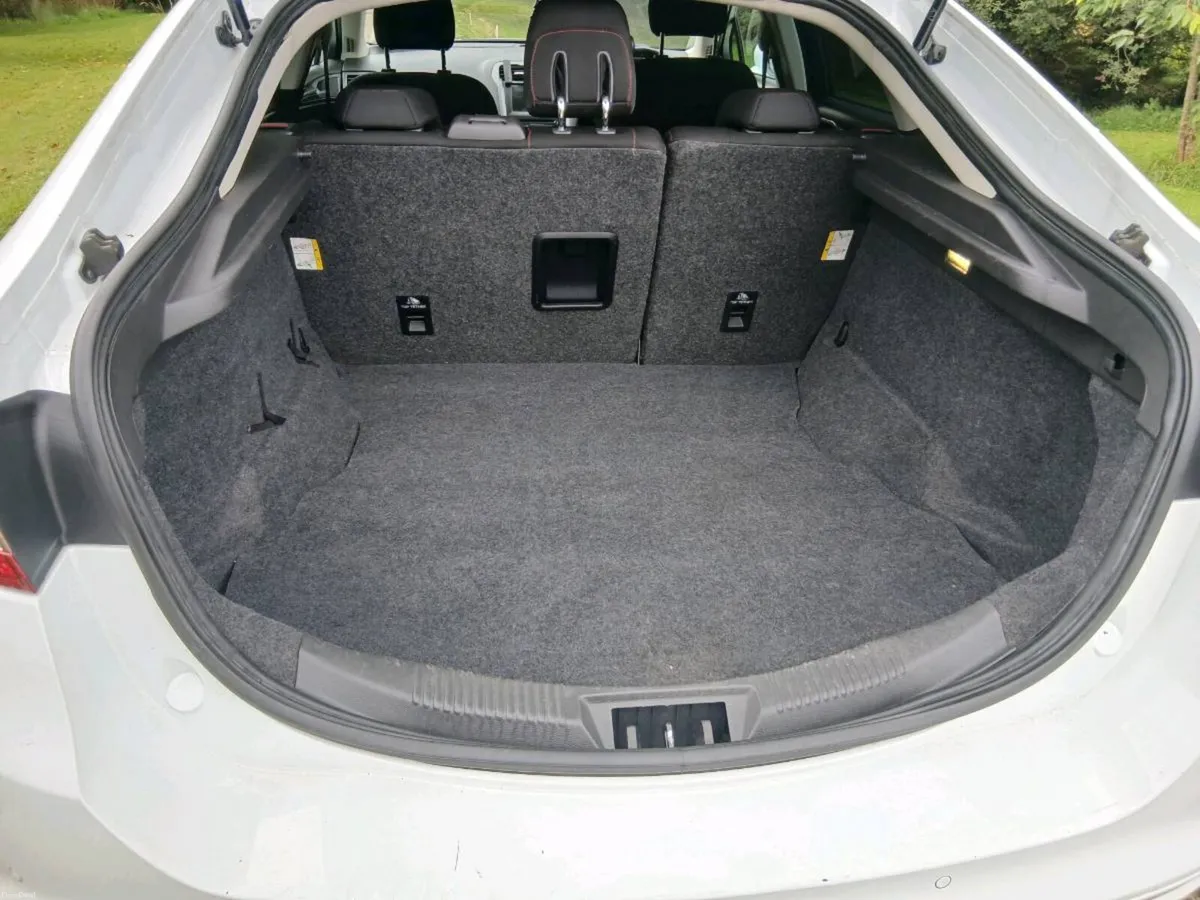 Ford mondeo ST LINE 2.0 - Image 6