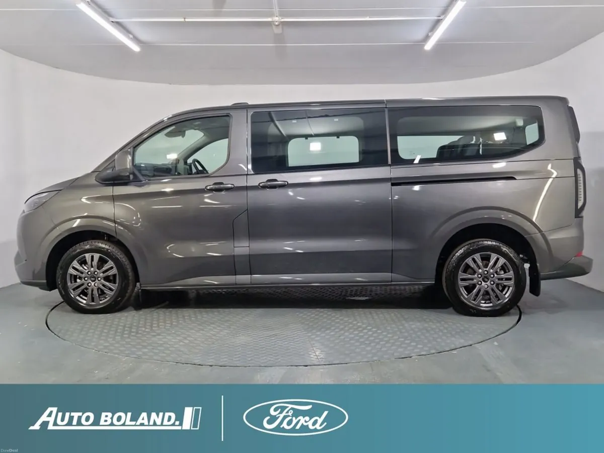 Ford Tourneo Custom 2.5L PHEV 232PS Automatic  FWD - Image 6