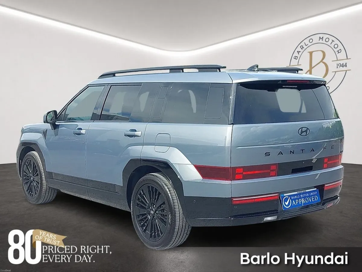 Hyundai Santa Fe 1.6 PHEV 4WD Calligraphy **PRICE - Image 6
