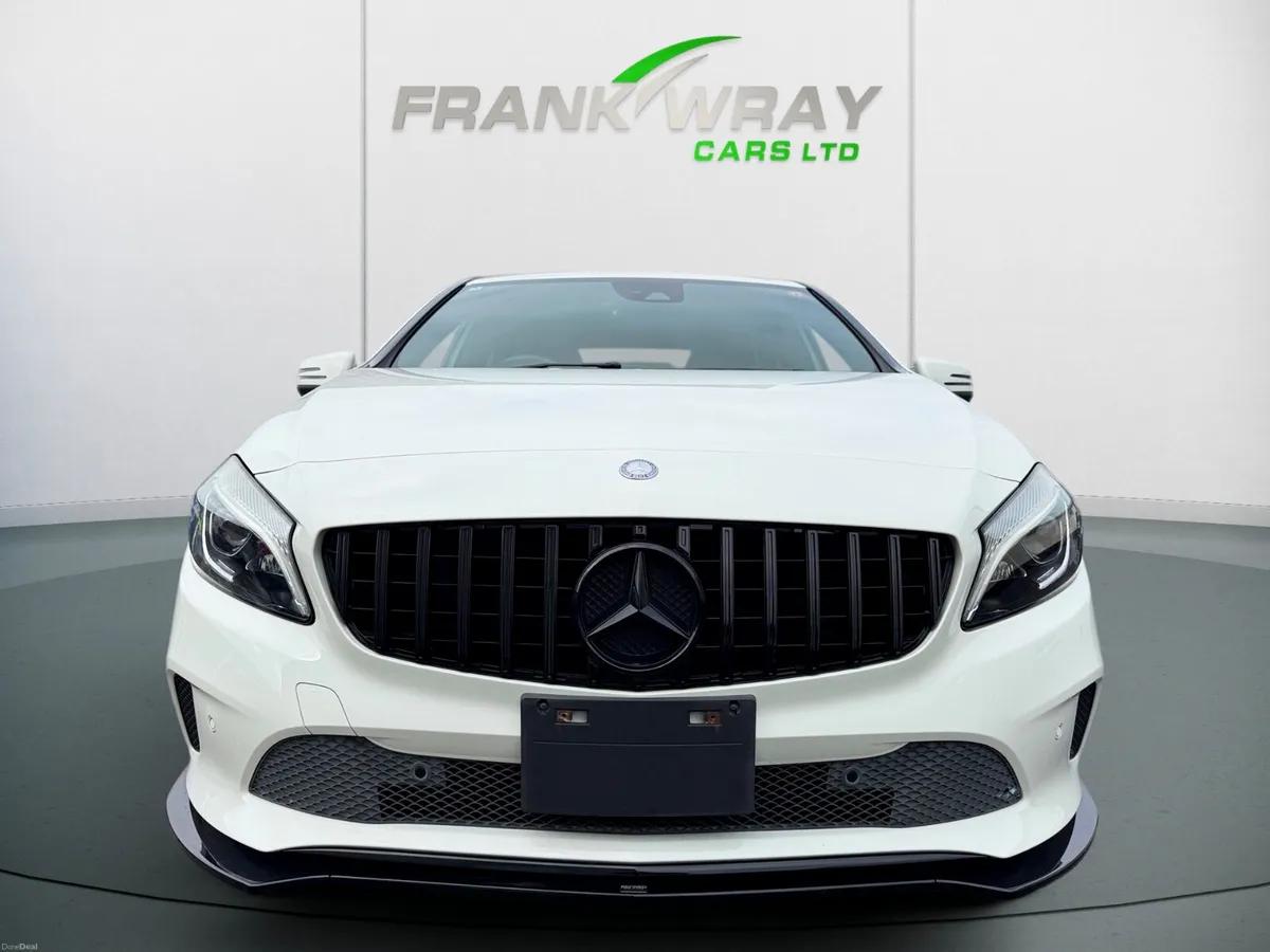 2016 MERCEDES A180 1.6 EDITION STYLE*AUTO*SAT NAV* - Image 2