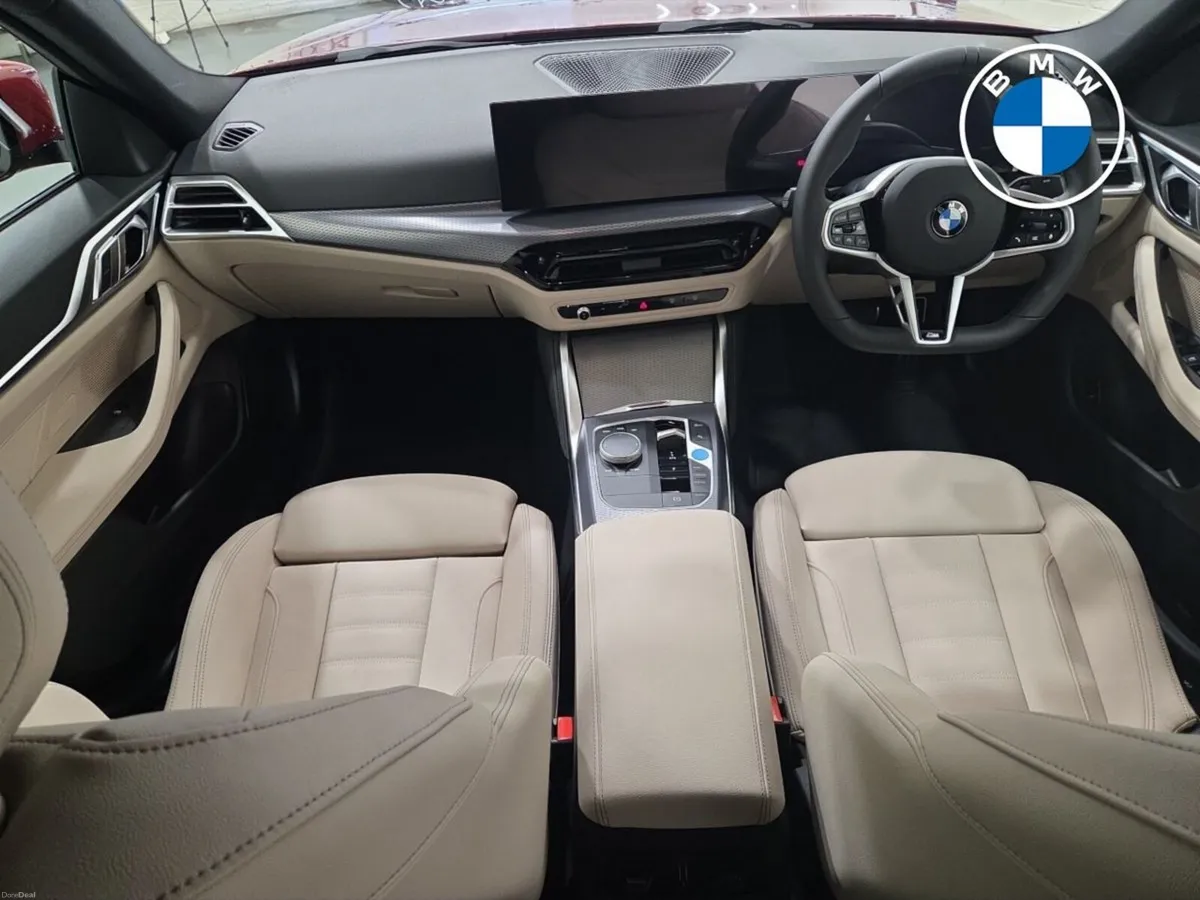 BMW i4 - Image 4