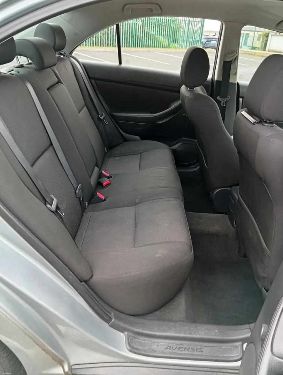 Toyota Avensis 2008 - Image 4
