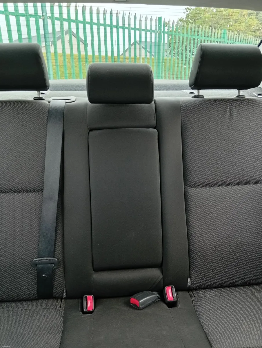 Toyota Avensis 2008 - Image 6