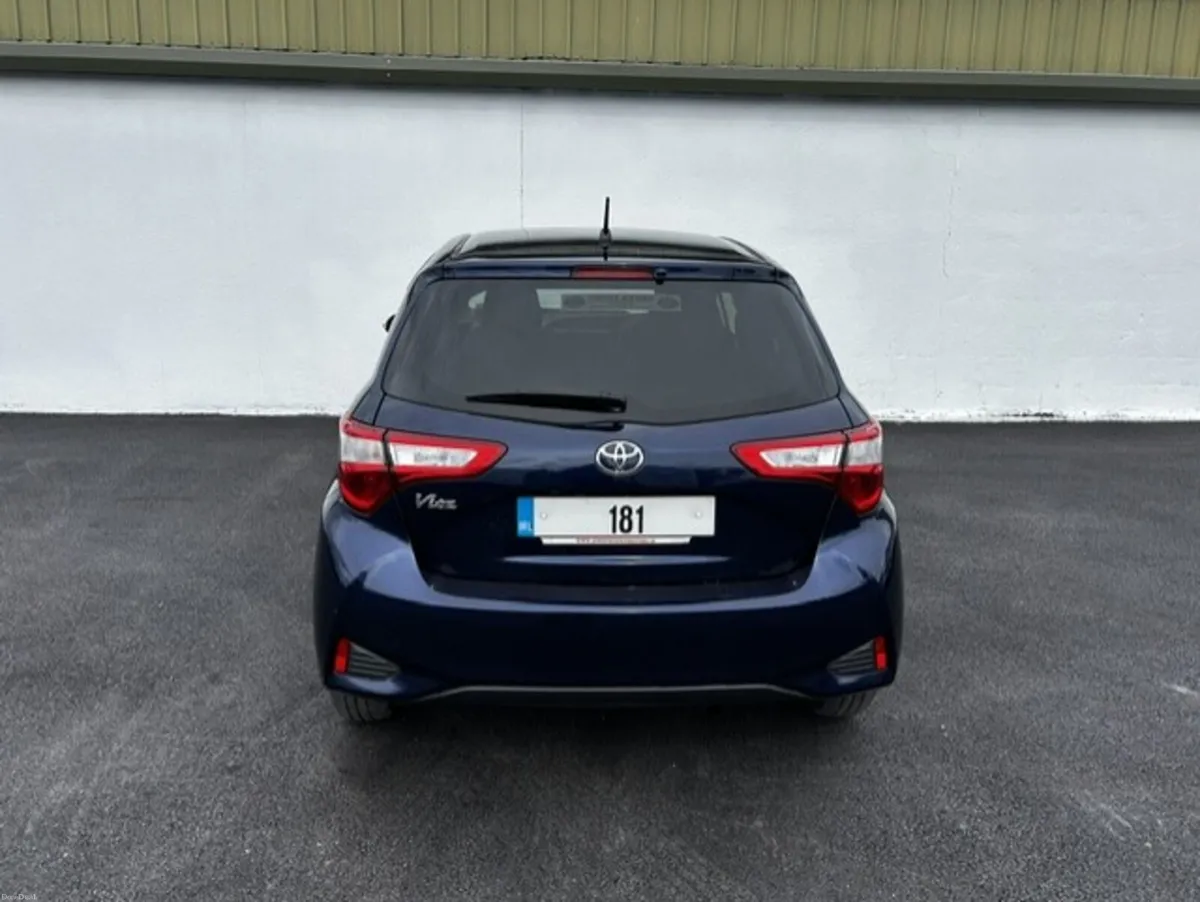 Toyota VITZ - Image 5