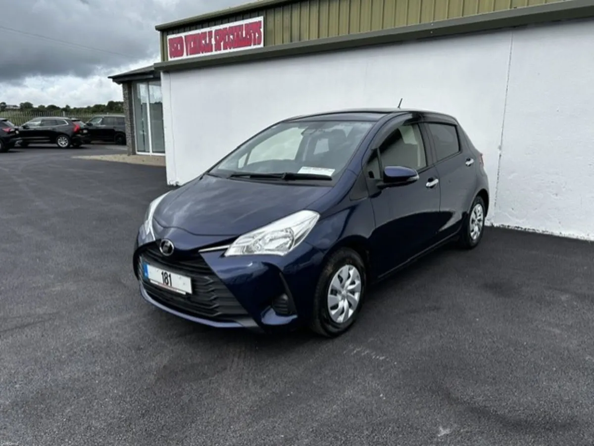 Toyota VITZ - Image 2