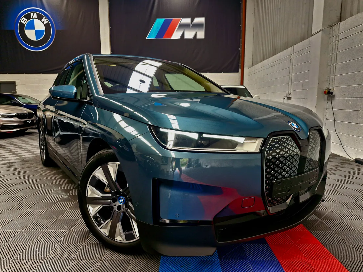 IX 40 XDRIVE (HIGH SPEC ) (BATTERY +A+97.6% RATED) - Image 1