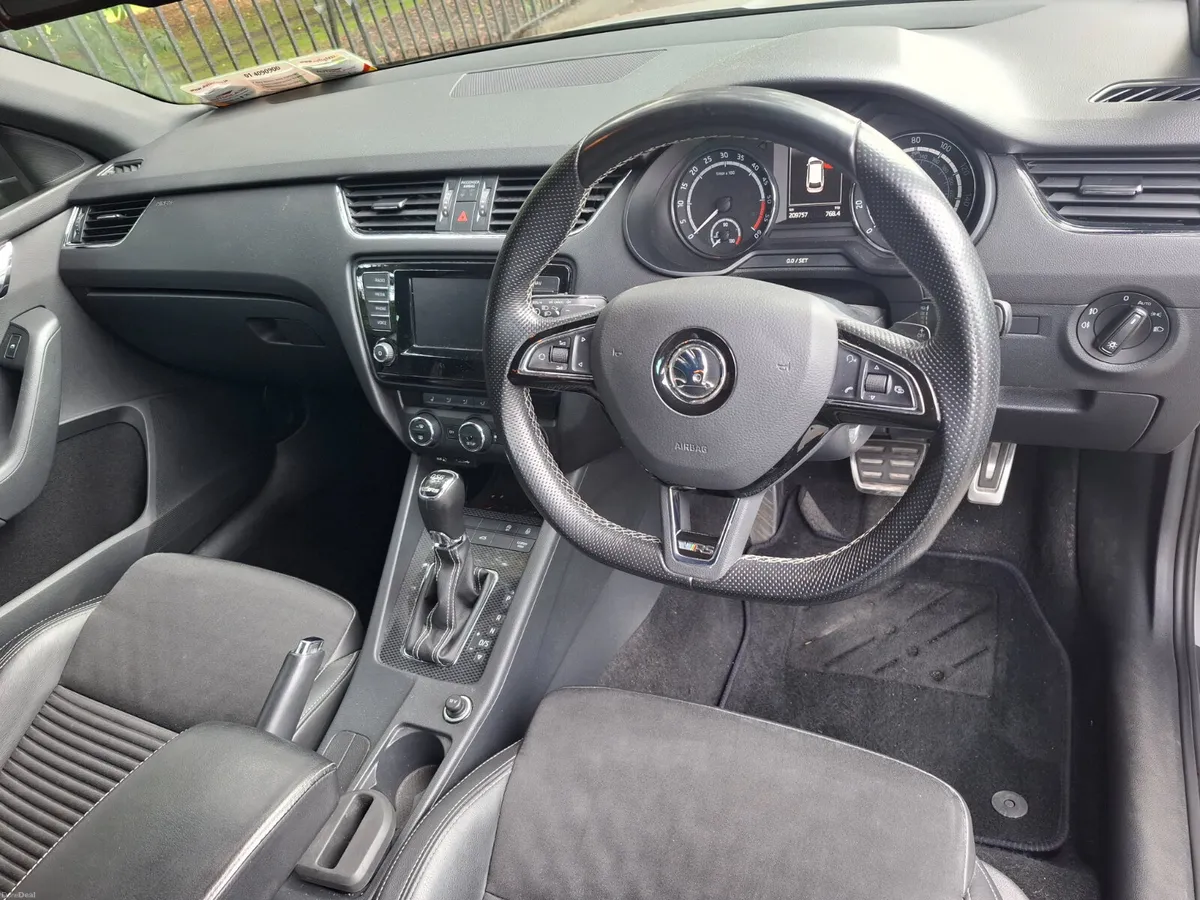 2015 SKODA OCTAVIA VRS ESTATE - Image 5