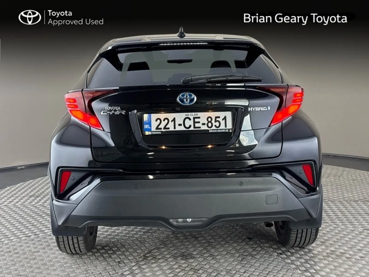 Toyota C-HR HYBRID SOL - Image 4