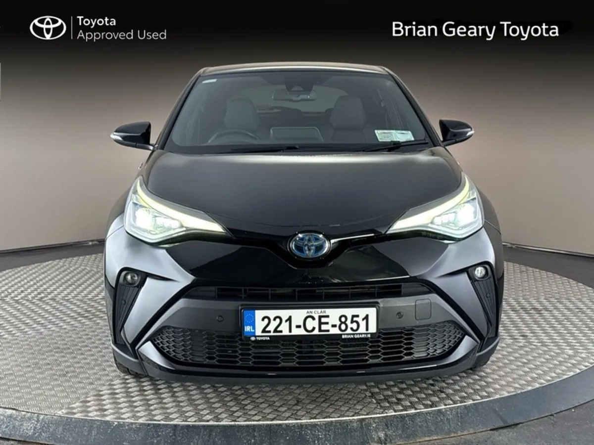 Toyota C-HR HYBRID SOL - Image 5
