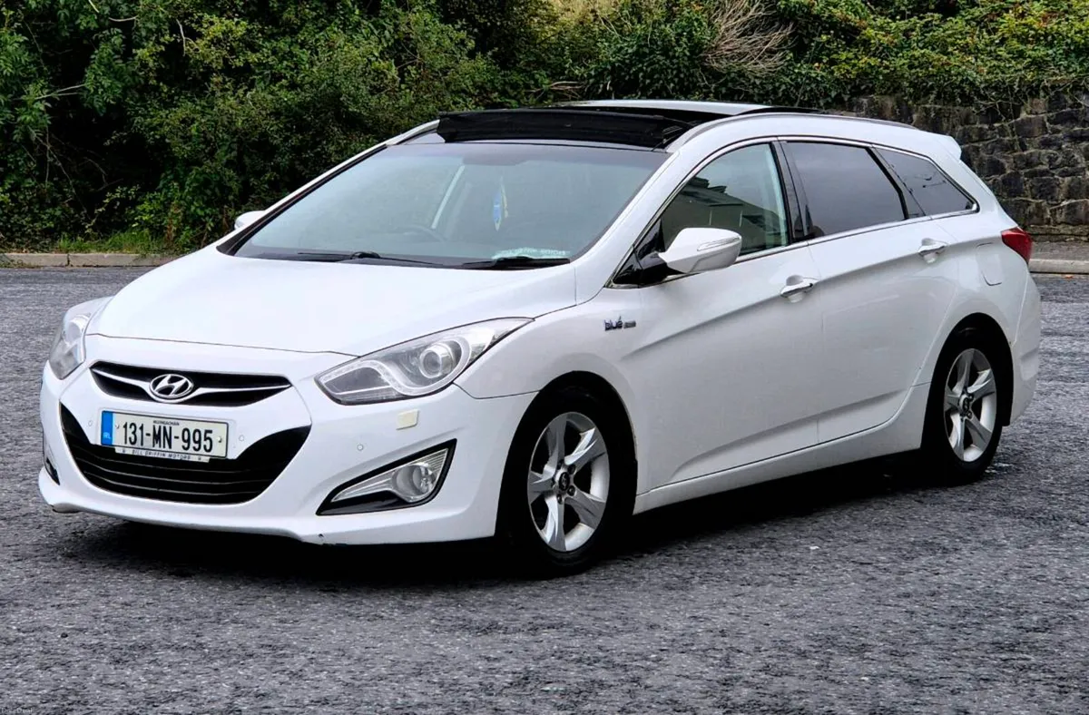 2013 Hyundia i40 - Image 2