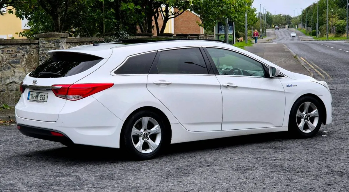 2013 Hyundia i40 - Image 5