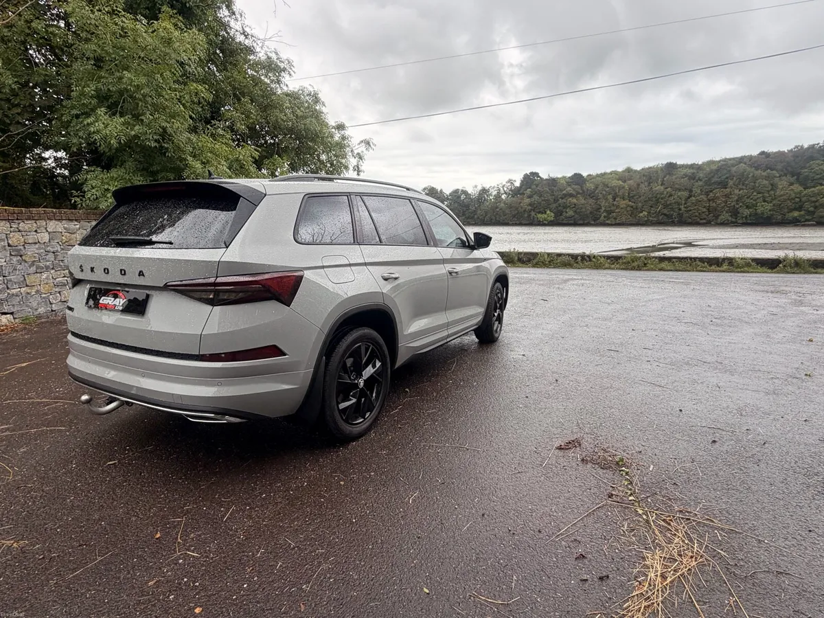 🔥 KODIAQ SPORTLINE AUTO VERY LOW KMS 🔥 - Image 3