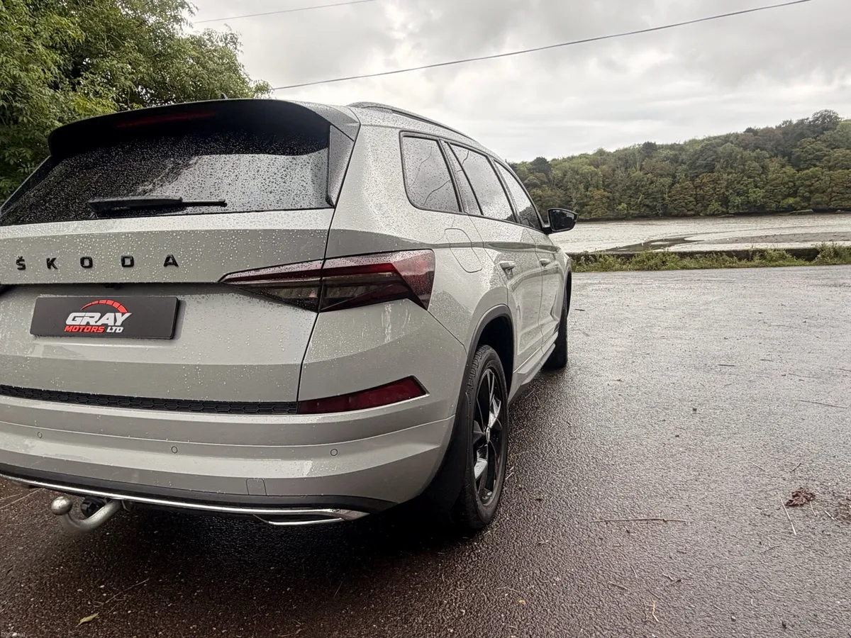 🔥 KODIAQ SPORTLINE AUTO VERY LOW KMS 🔥 - Image 5